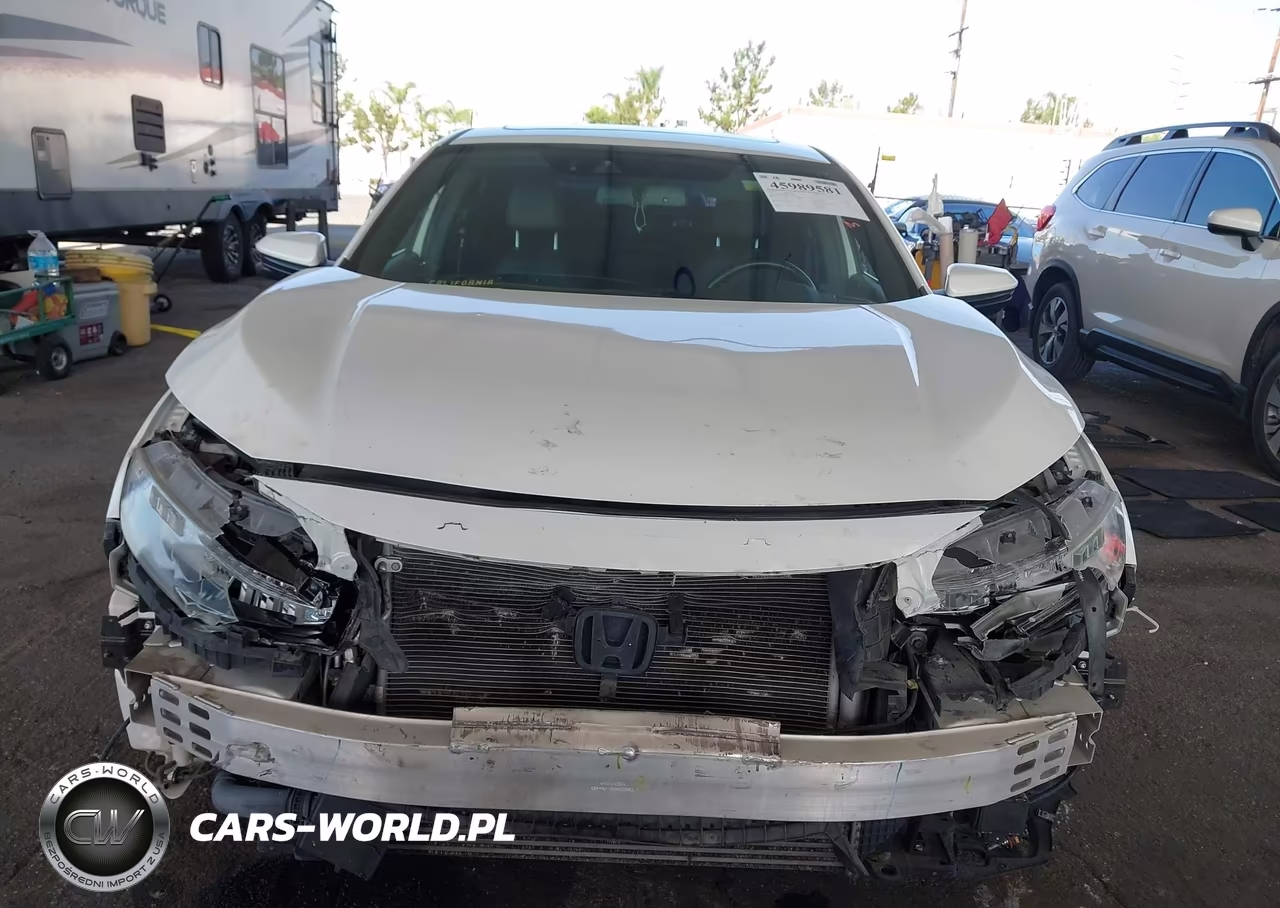 2017 Honda Civic Sport Touring VIN:SHHFK7H98HU413439 - 13