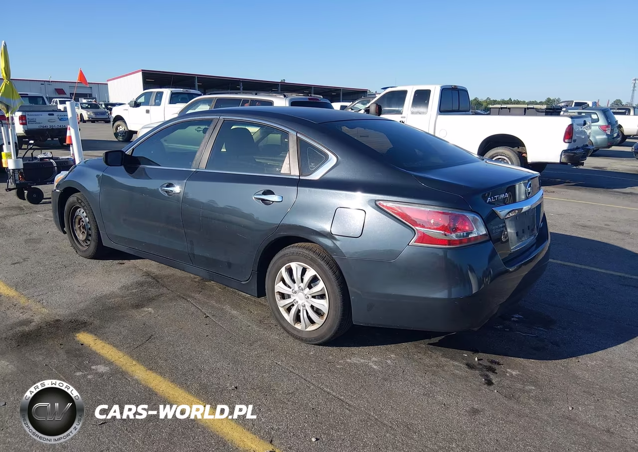 2014 Nissan Altima 2.5 S VIN:1N4AL3AP8EC178646 - 3