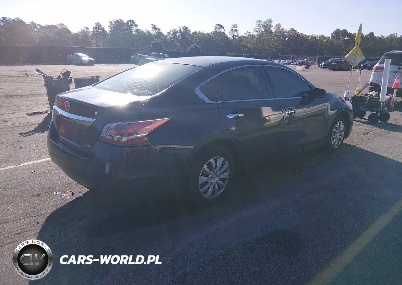 2014 Nissan Altima 2.5 S VIN:1N4AL3AP8EC178646 - 4