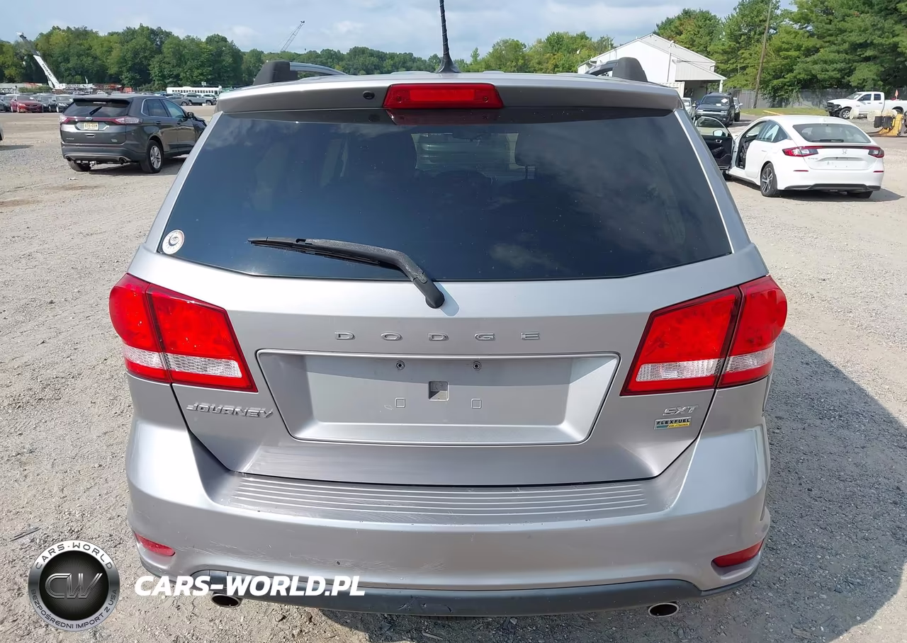 2017 Dodge Journey Sxt VIN:3C4PDCBG7HT588833 - 16
