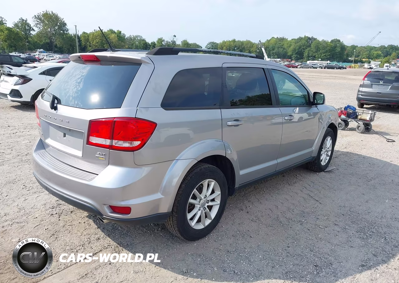 2017 Dodge Journey Sxt VIN:3C4PDCBG7HT588833 - 4