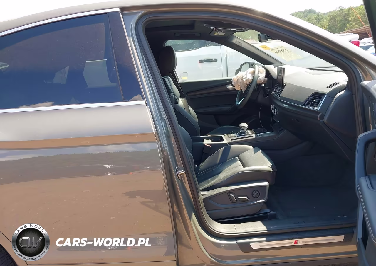 2023 Audi Q5 Sportback Premium Plus 45 Tfsi S Line Quattro S Tronic VIN:WA15AAFY6P2034703 - 5