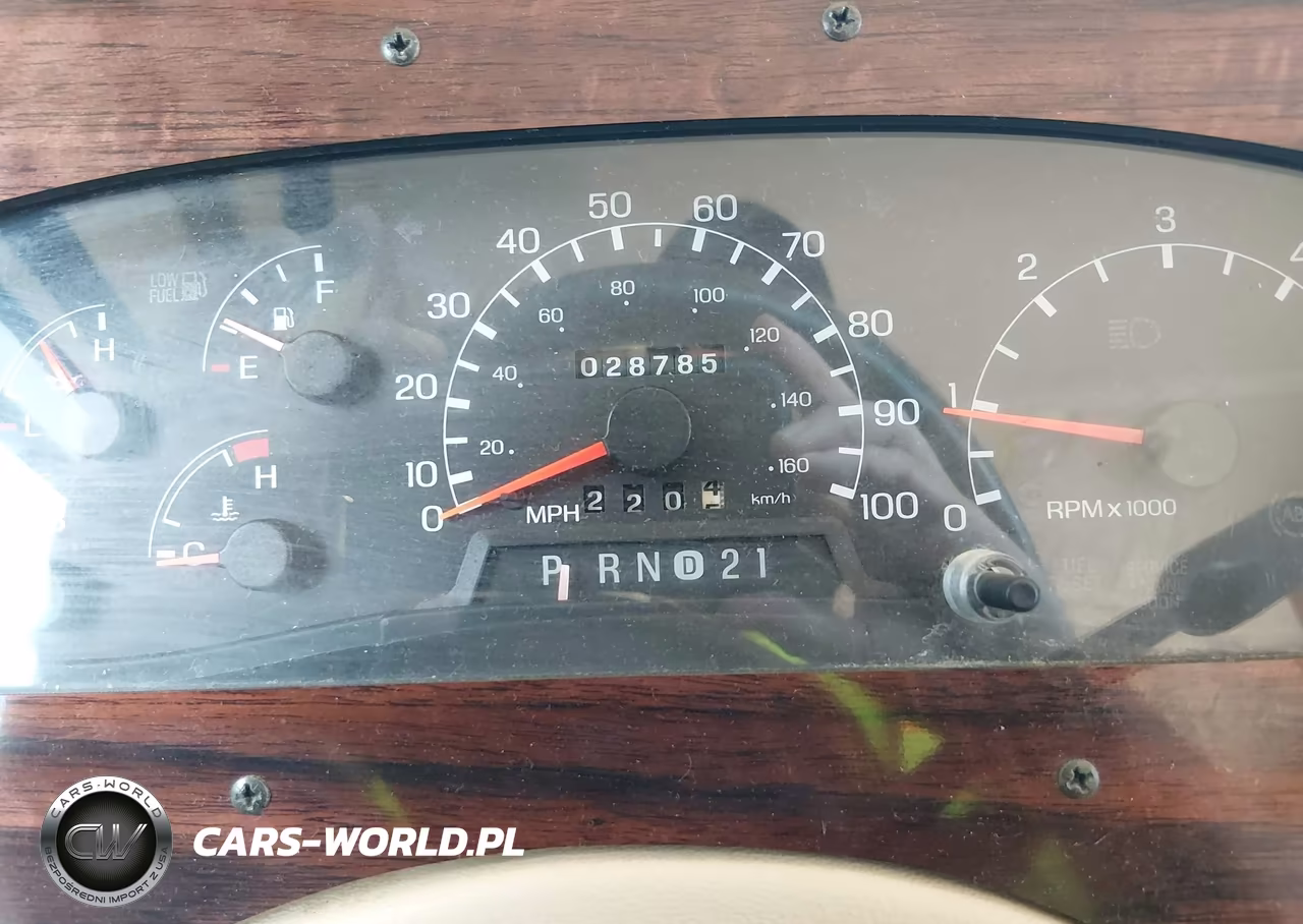 2001 Ford F550 Super Duty Stripped Chass VIN:1FCNF53S810A07438 - 7