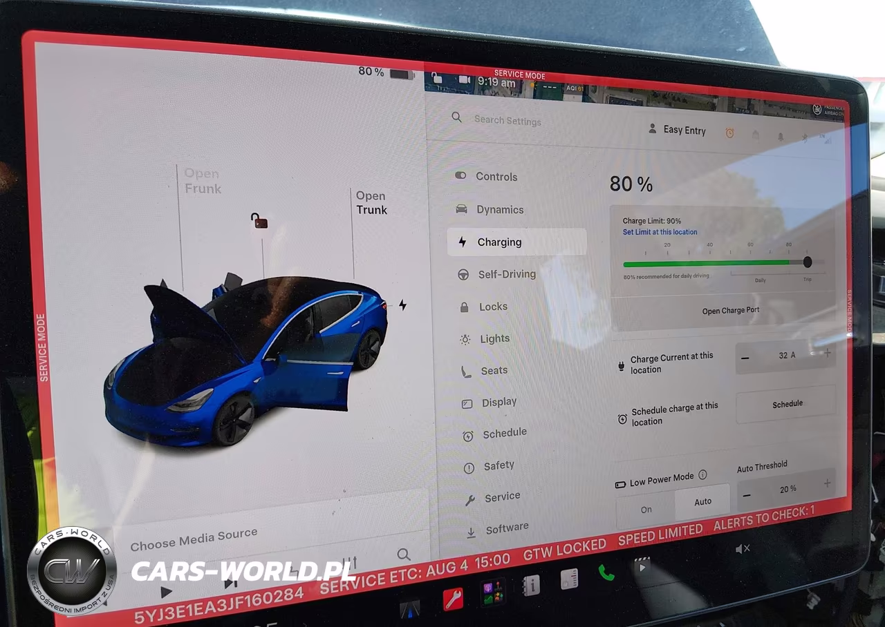 2018 Tesla Model 3 Long Range-Mid Range VIN:5YJ3E1EA3JF160284 - 11