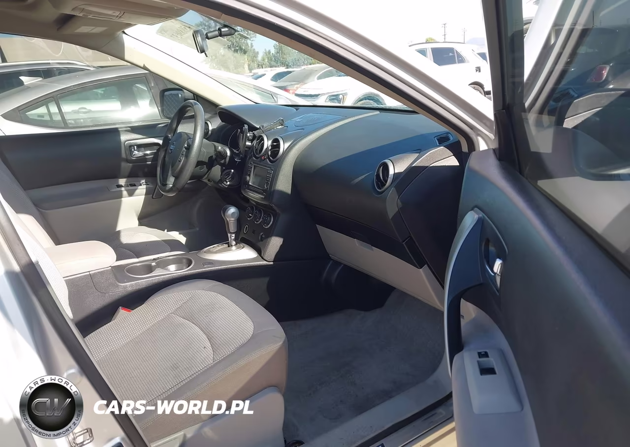2012 Nissan Rogue S VIN:JN8AS5MT7CW605221 - 5