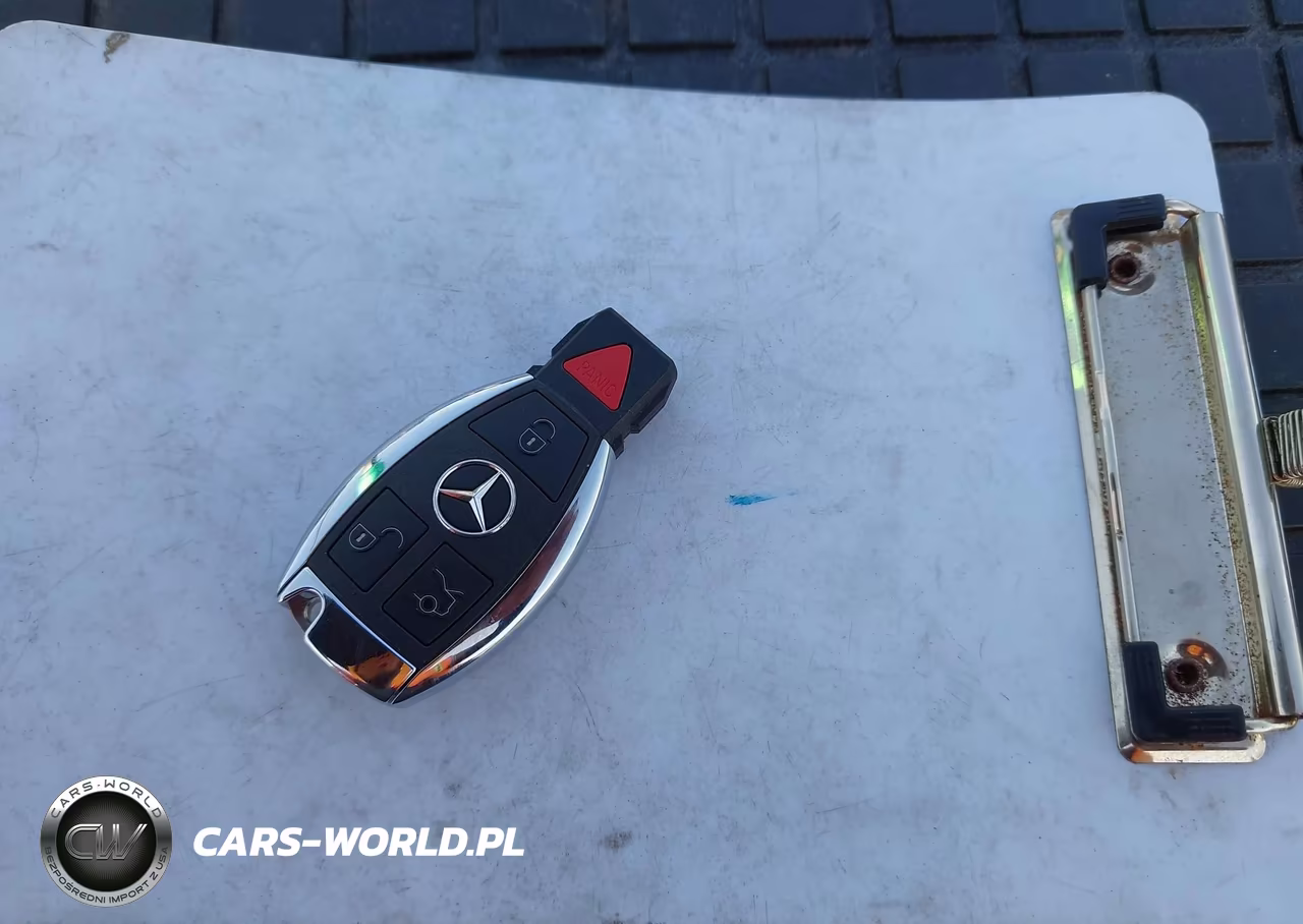2018 Mercedes-Benz Cla 250 VIN:WDDSJ4EB9JN513975 - 11
