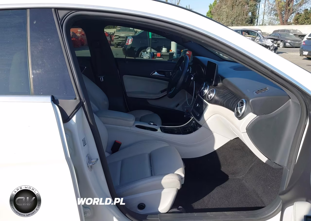 2018 Mercedes-Benz Cla 250 VIN:WDDSJ4EB9JN513975 - 5