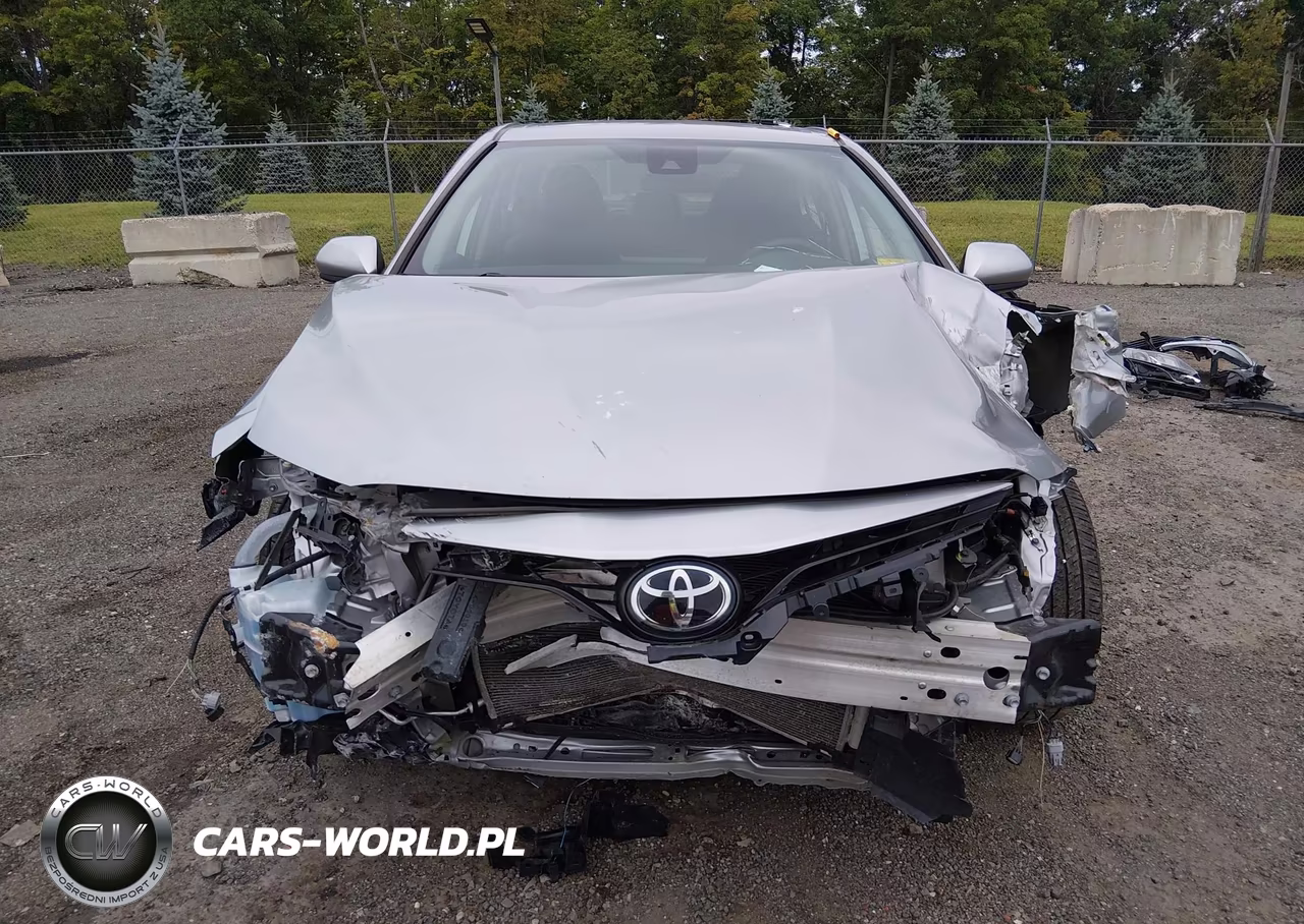 2021 Toyota Camry Le VIN:4T1C11AK4MU554927 - 13