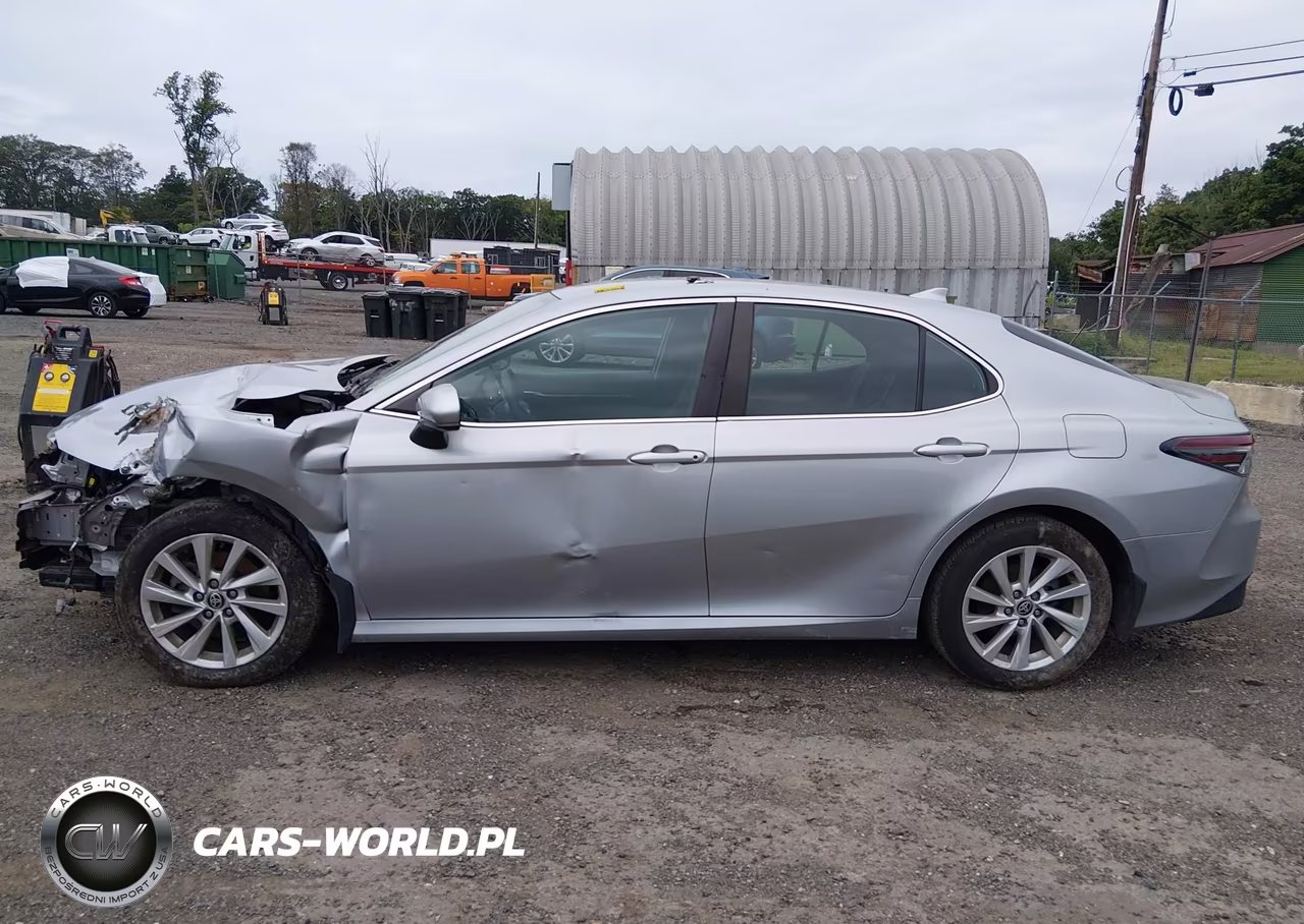 2021 Toyota Camry Le VIN:4T1C11AK4MU554927 - 15