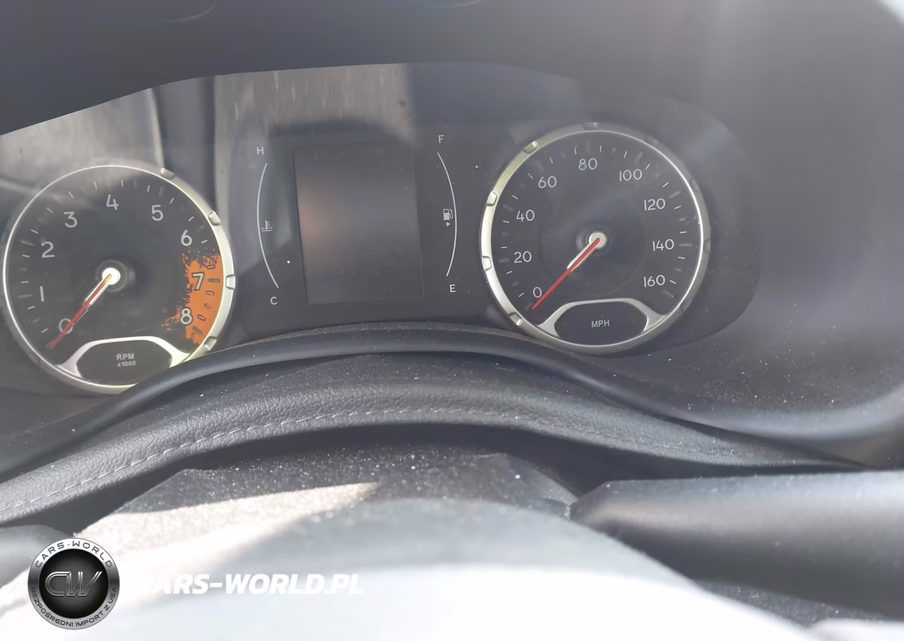 2017 Jeep Renegade Latitude VIN:ZACCJABB7HPE72135 - 16