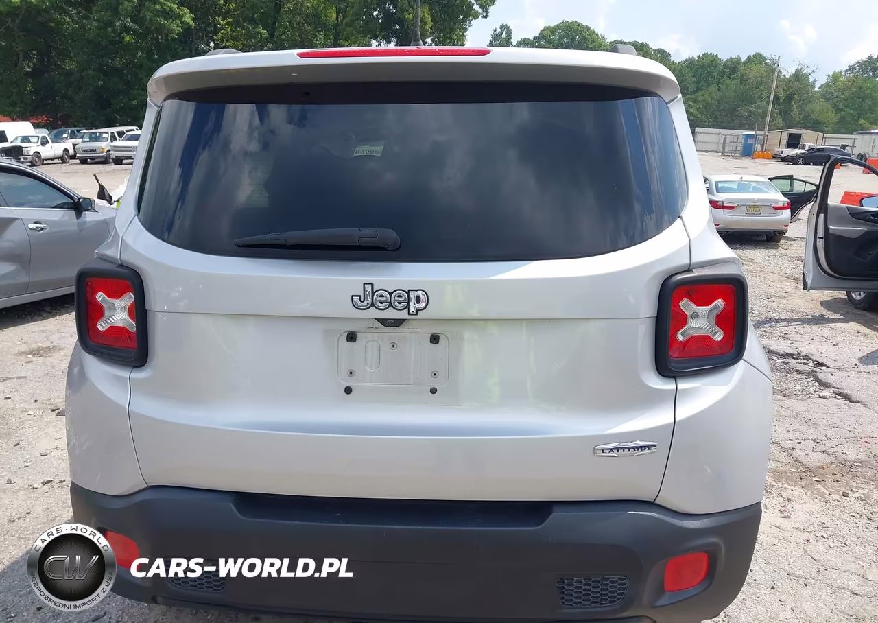 2017 Jeep Renegade Latitude VIN:ZACCJABB7HPE72135 - 17