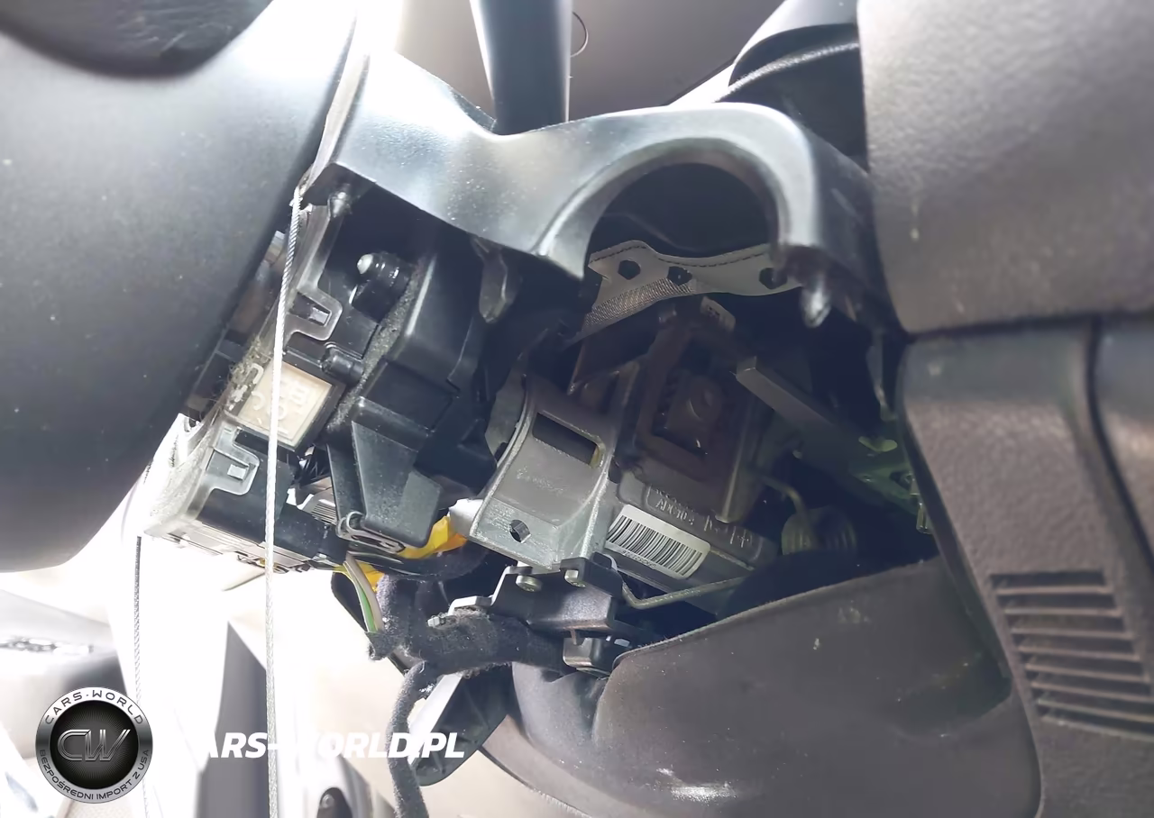 2017 Jeep Renegade Latitude VIN:ZACCJABB7HPE72135 - 18