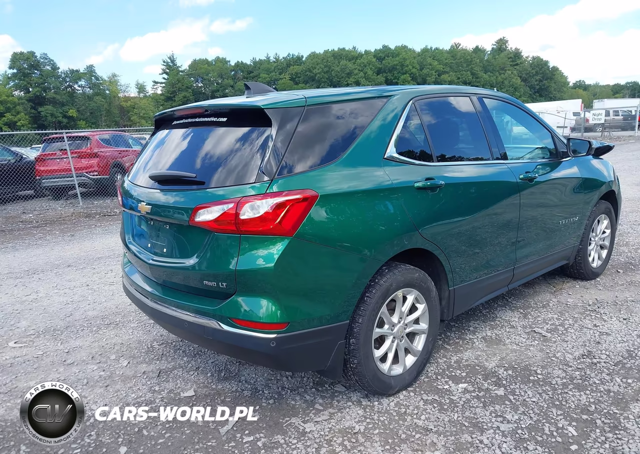 2018 Chevrolet Equinox Lt VIN:2GNAXSEV8J6218428 - 4