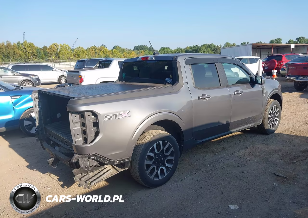 2022 Ford Maverick Lariat VIN:3FTTW8E3XNRA33785 - 4