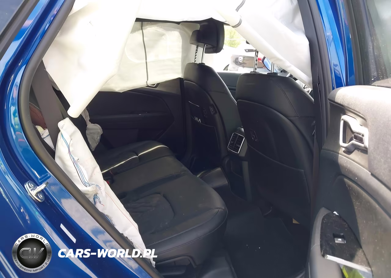 2025 Kia Sportage X-Line VIN:5XYK6CDF3SG278069 - 8