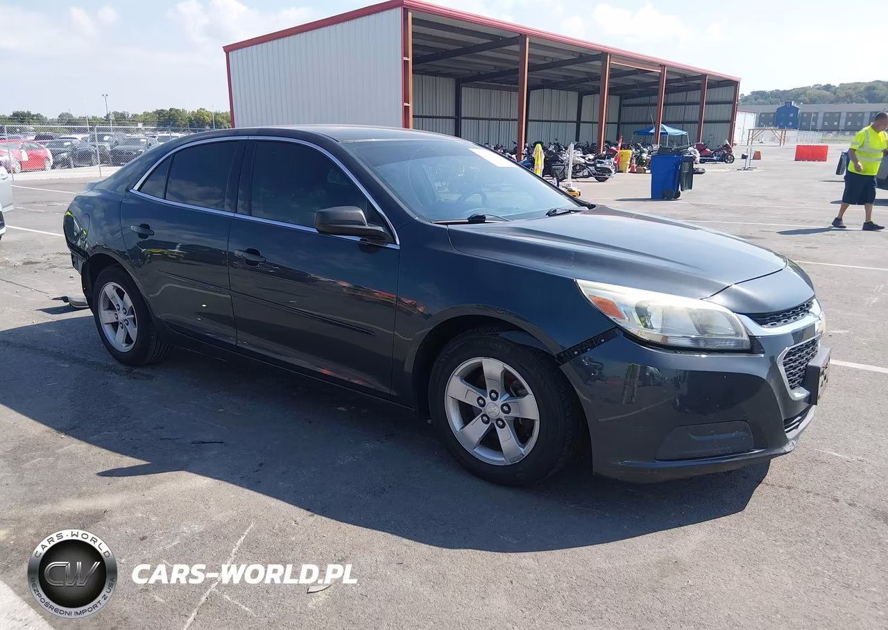 2015 Chevrolet Malibu Ls – zdjęcie 1 z 12