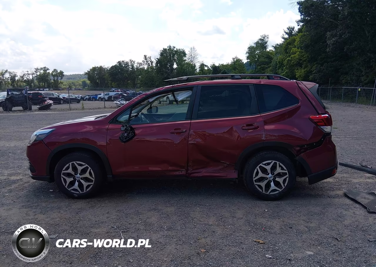 2022 Subaru Forester Premium VIN:JF2SKAEC5NH434081 - 15