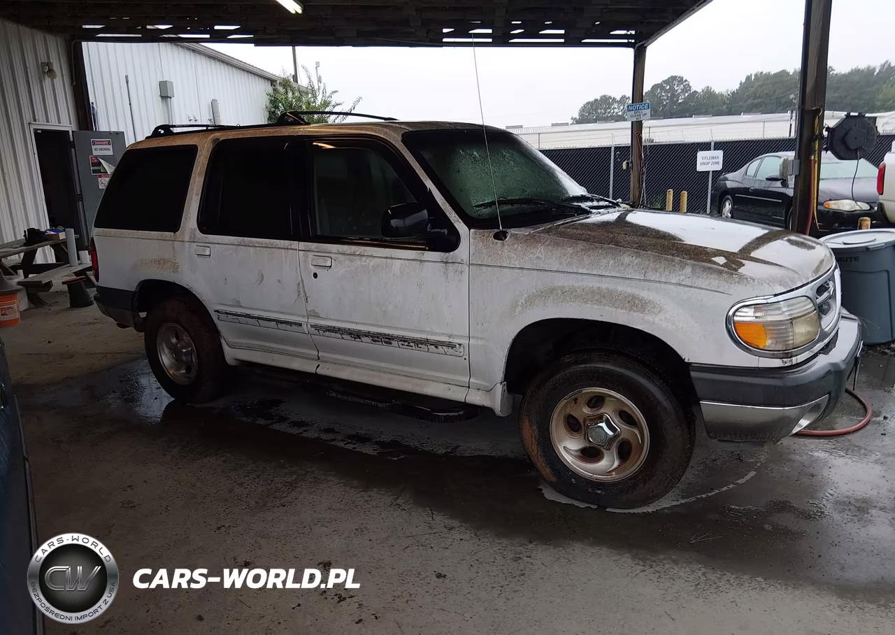 2000 Ford Explorer Xlt
