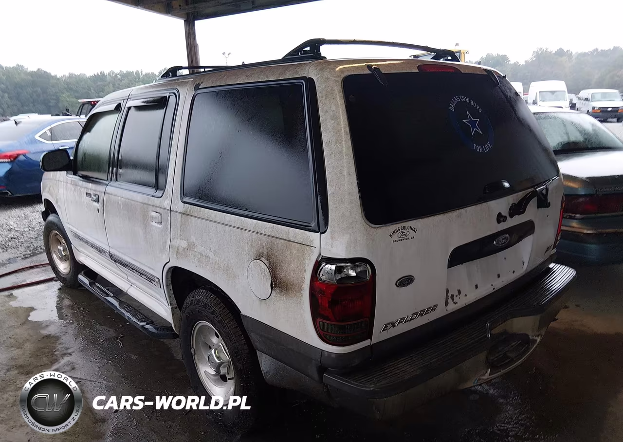 2000 Ford Explorer Xlt VIN:1FMZU63E4YUA56254 - 3