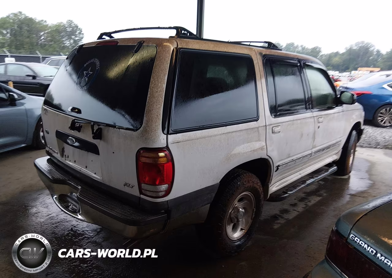 2000 Ford Explorer Xlt VIN:1FMZU63E4YUA56254 - 4