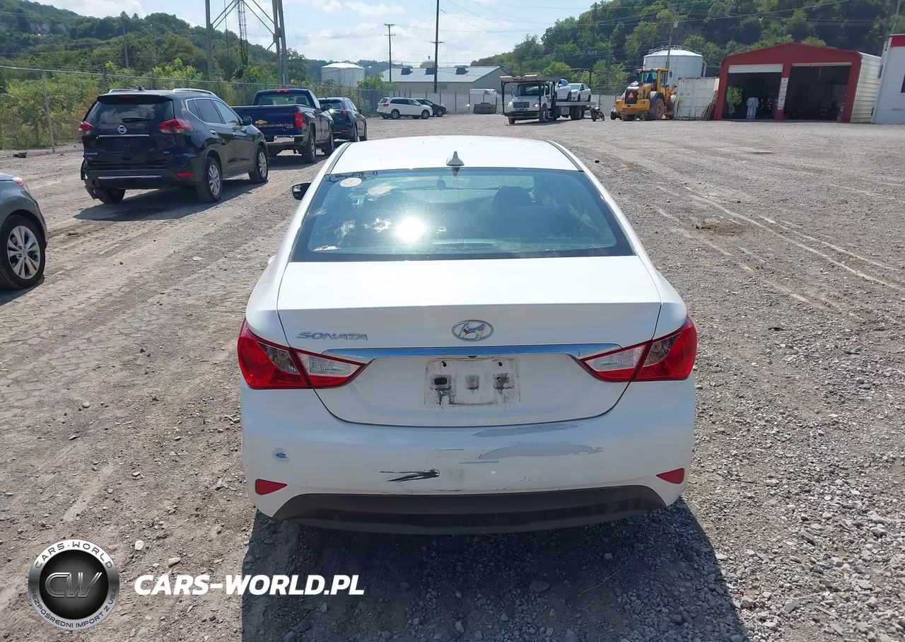 2014 Hyundai Sonata Gls VIN:5NPEB4AC6EH813319 - 16