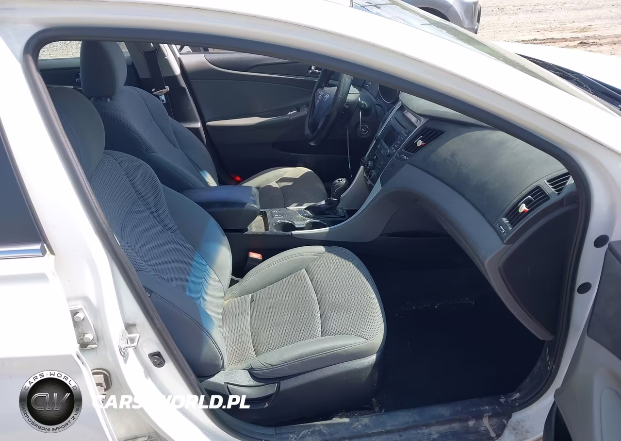 2014 Hyundai Sonata Gls VIN:5NPEB4AC6EH813319 - 5