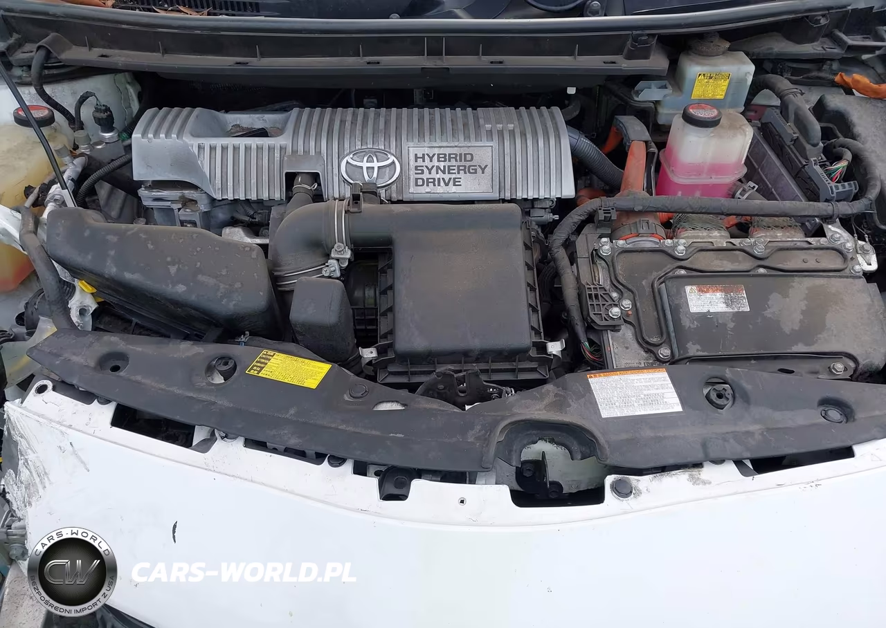 2015 Toyota Prius Two VIN:JTDKN3DU2F1929621 - 10