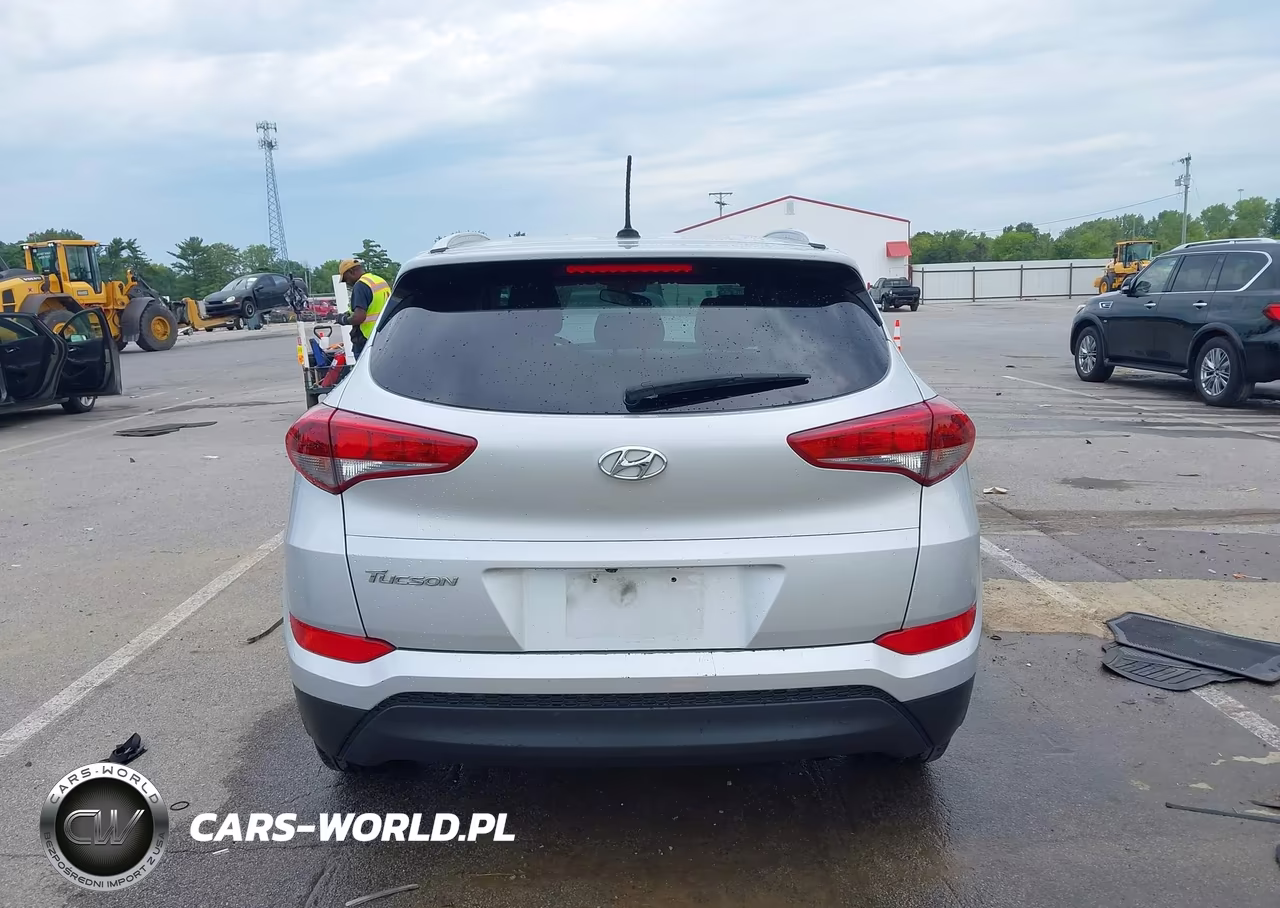 2016 Hyundai Tucson Se VIN:KM8J33A47GU204971 - 16