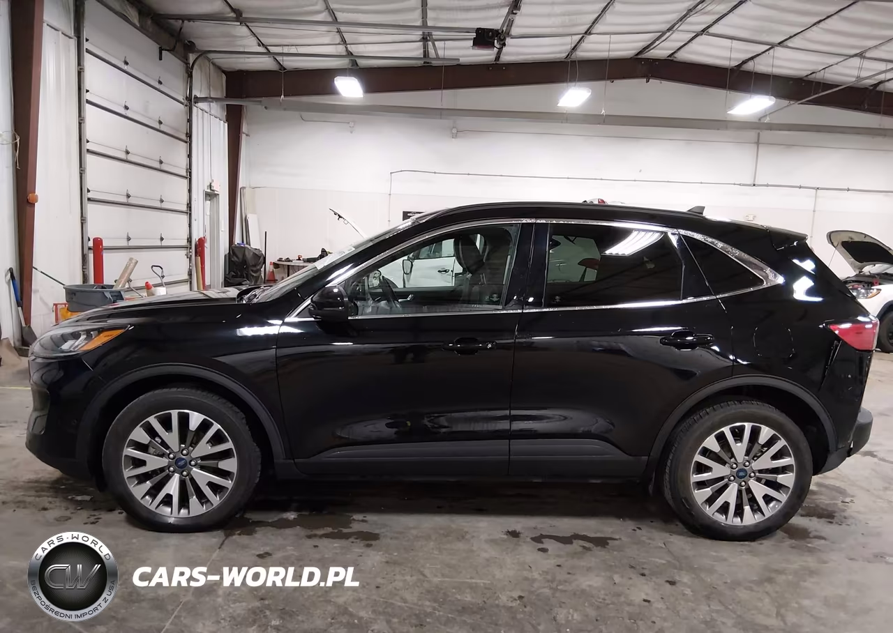 2020 Ford Escape Titanium Hybrid VIN:1FMCU9DZ0LUB98005 - 14