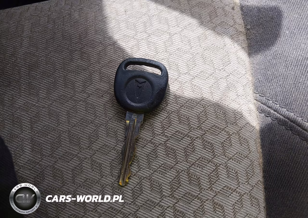 2010 Pontiac G6 VIN:1G2ZA5E00A4120471 - 11