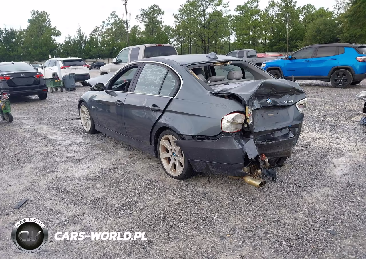 2006 BMW 330I VIN:WBAVB33596PS17858 - 3