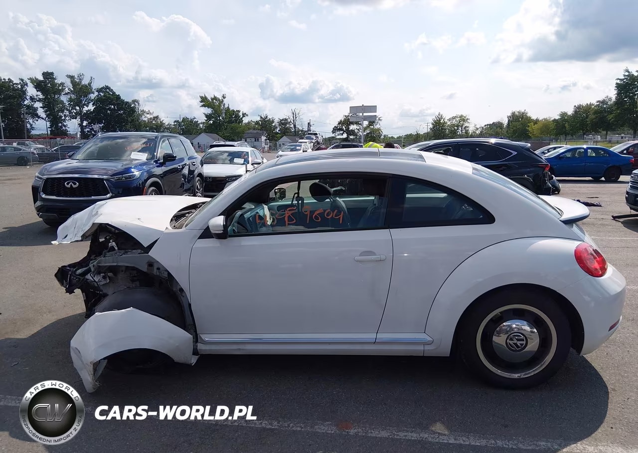 2012 Volkswagen Beetle 2.5L VIN:3VWJP7AT9CM636626 - 14