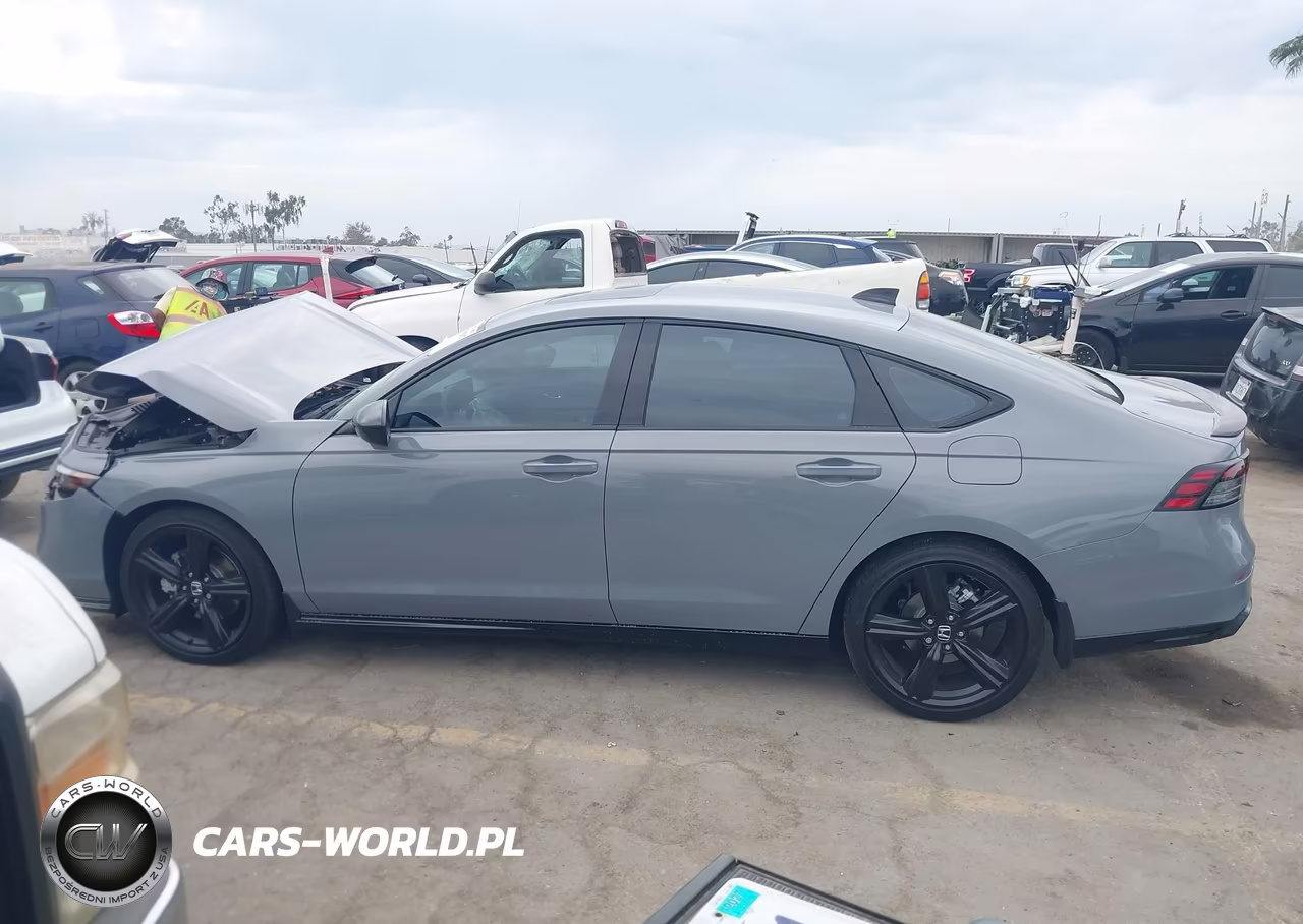 2026 Honda Accord Hybrid Sport-L VIN:1HGCY2F70TA007858 - 14