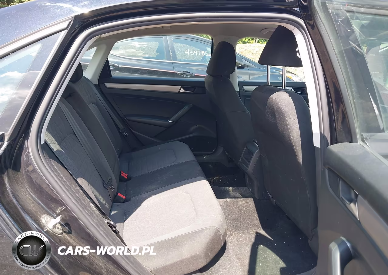 2020 Volkswagen Passat 2.0T S VIN:1VWAA7A38LC027384 - 8
