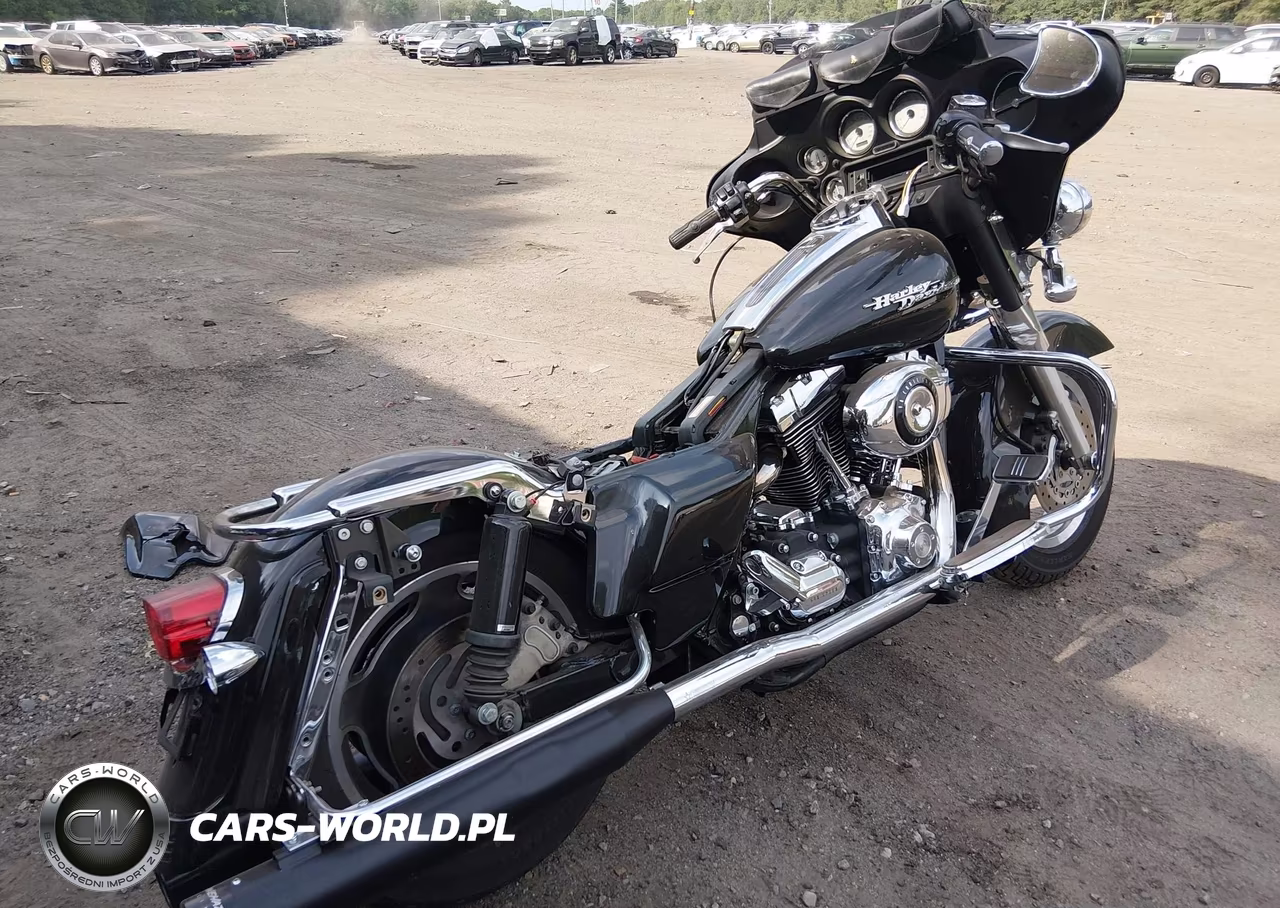2007 Harley-Davidson Flhx VIN:1HD1KB41X7Y718551 - 4