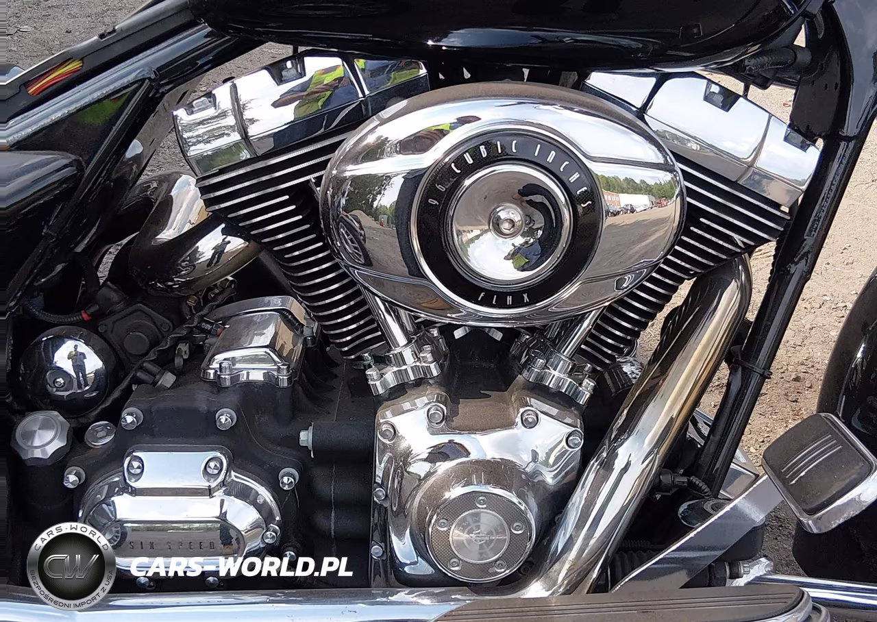 2007 Harley-Davidson Flhx VIN:1HD1KB41X7Y718551 - 8