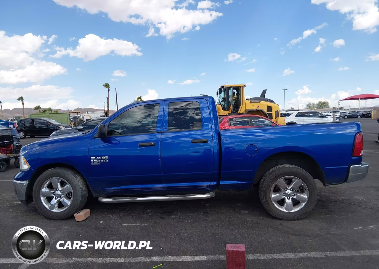 2019 Ram 1500 Classic Tradesman 4X2 6'4 Box VIN:1C6RR6FG2KS562680 - 14