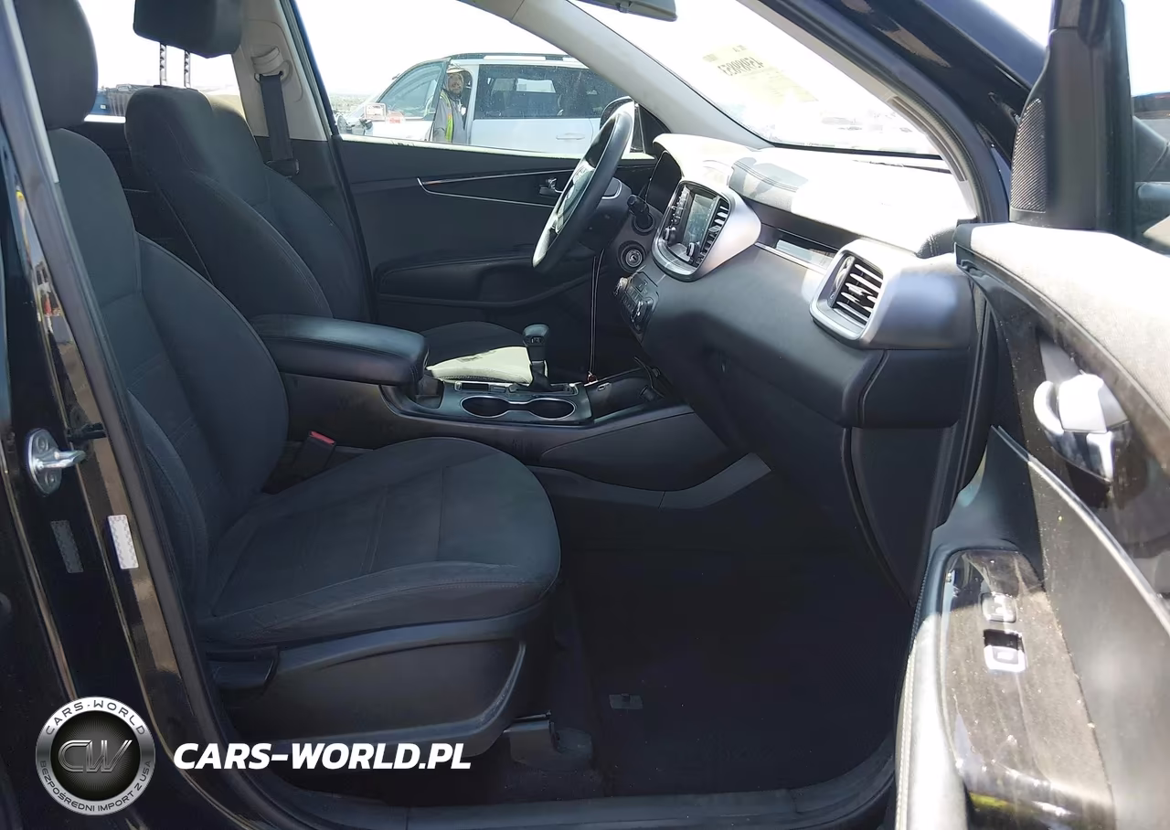 2019 Kia Sorento 2.4L L VIN:5XYPG4A31KG578650 - 5