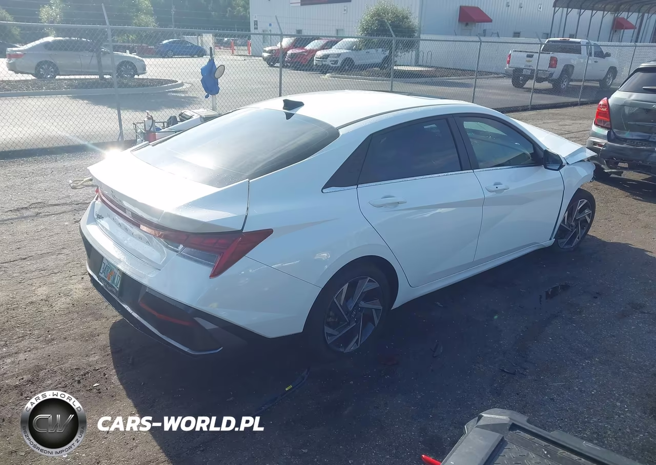 2024 Hyundai Elantra Sel VIN:KMHLS4DG7RU766296 - 4