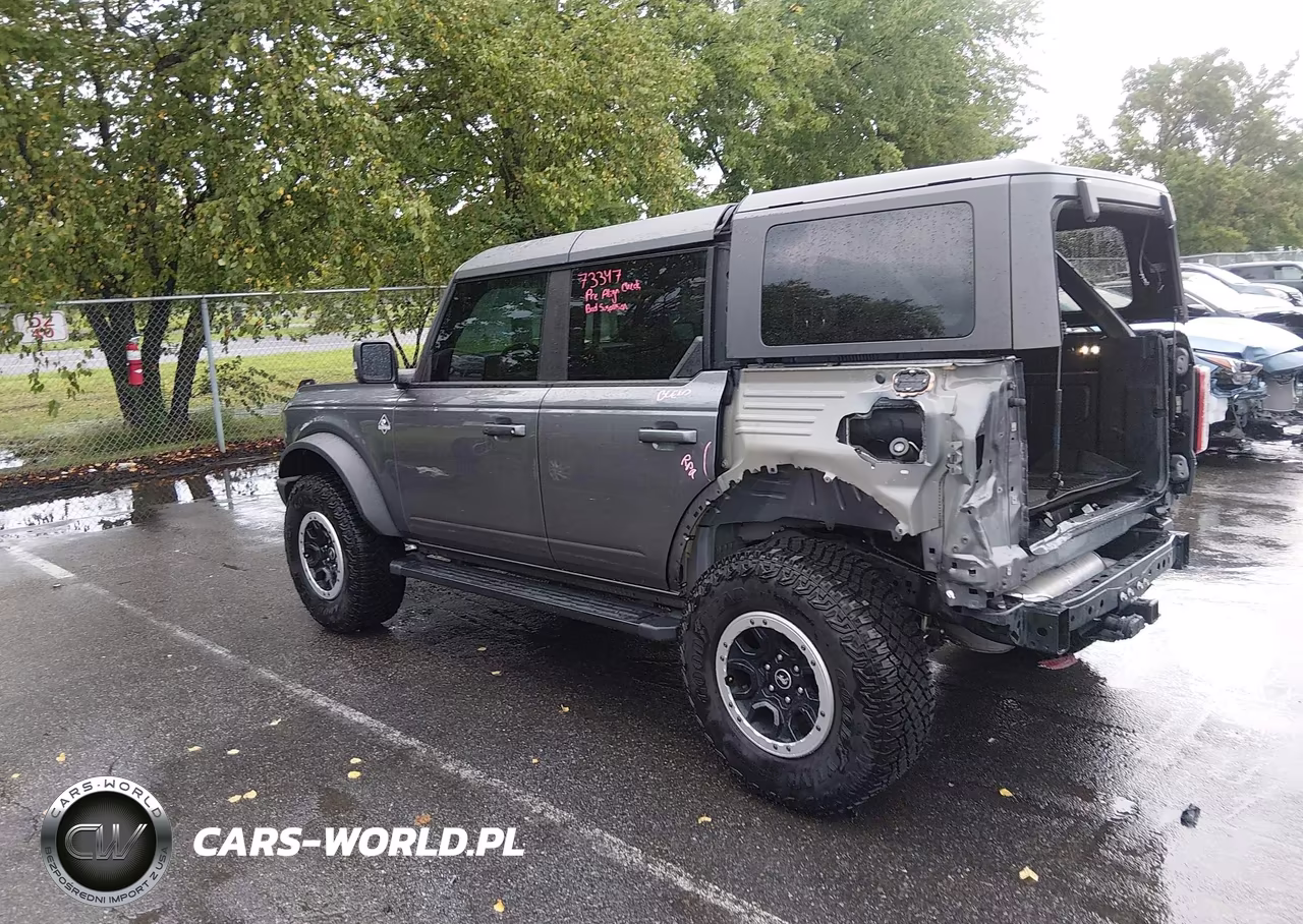 2023 Ford Bronco Outer Banks VIN:1FMEE5DP1PLB73347 - 3