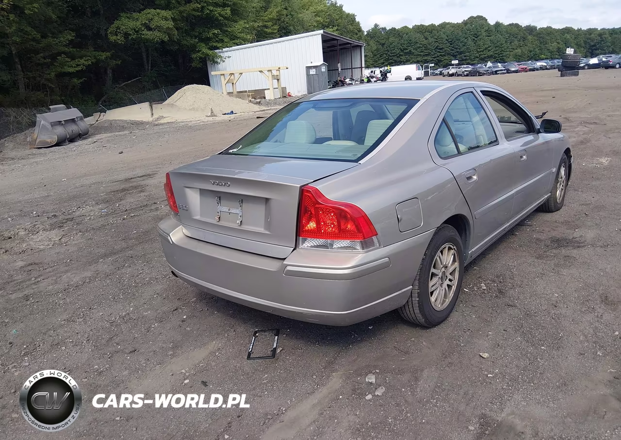 2005 Volvo S60 VIN:YV1RS612752468608 - 4