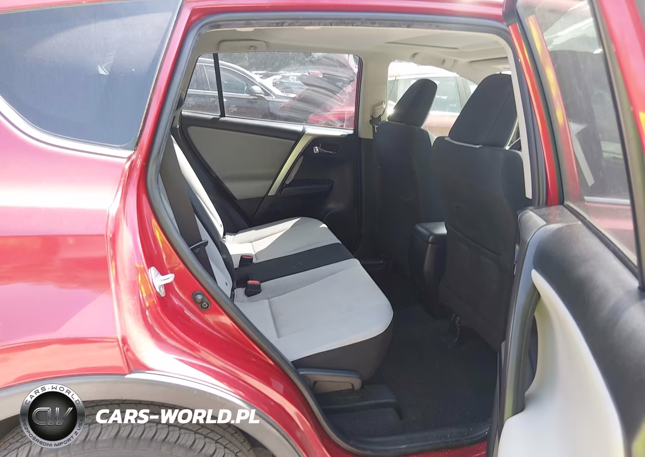 2017 Toyota Rav4 Xle VIN:JTMRFREV8HJ165458 - 8
