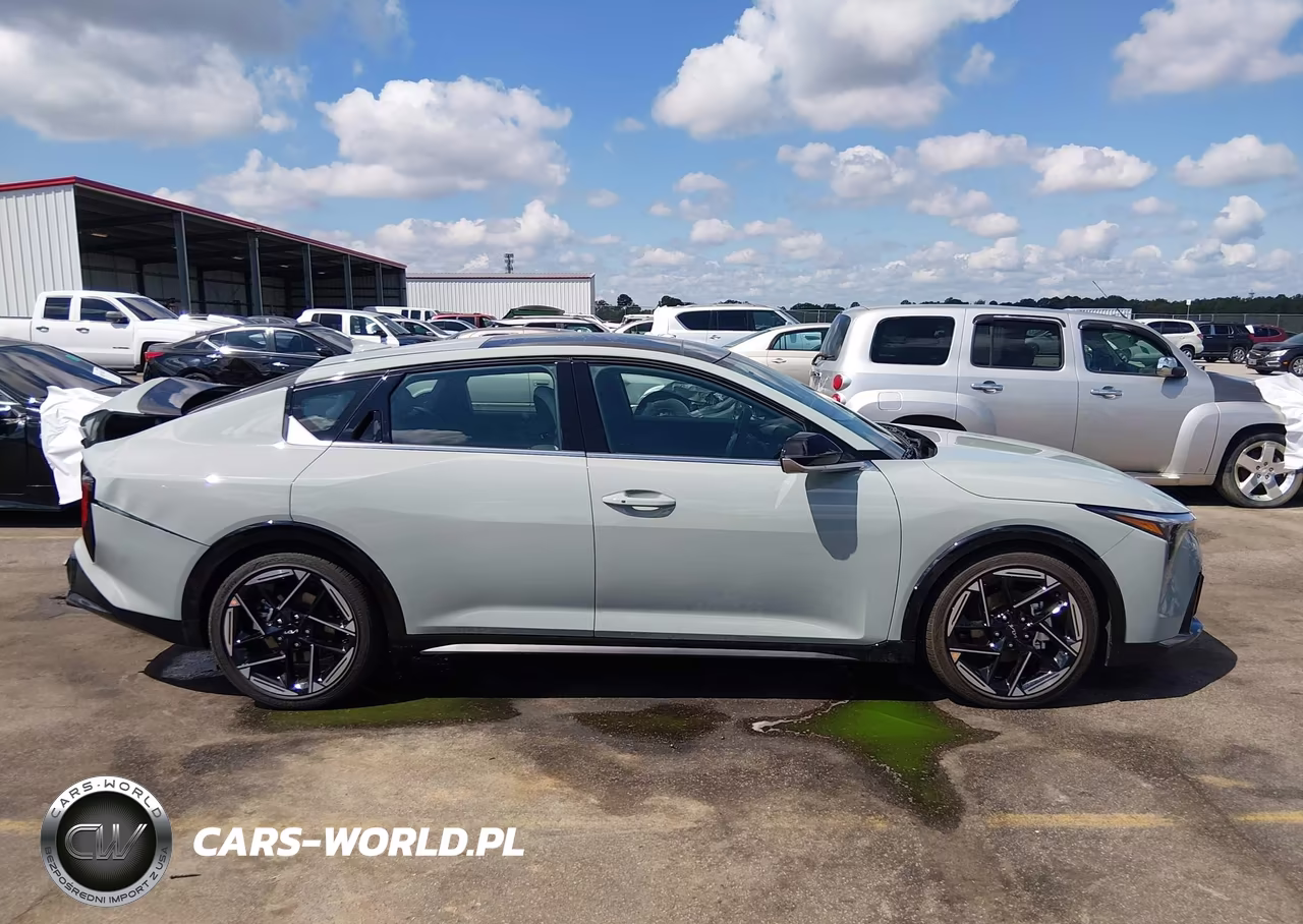 2026 Kia K4 Gt-Line VIN:3KPFW4DE5TE358888 - 14