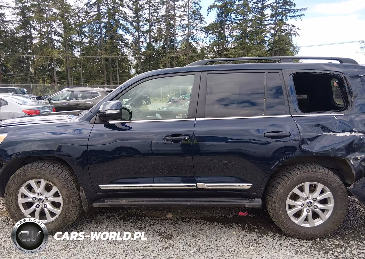 2017 Toyota Land Cruiser V8 VIN:JTMCY7AJ2H4058377 - 14