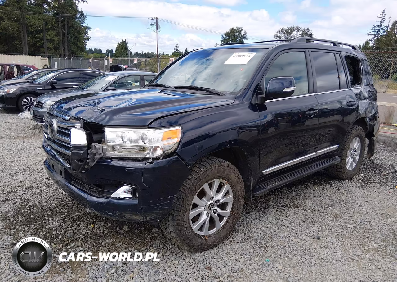 2017 Toyota Land Cruiser V8 VIN:JTMCY7AJ2H4058377 - 2