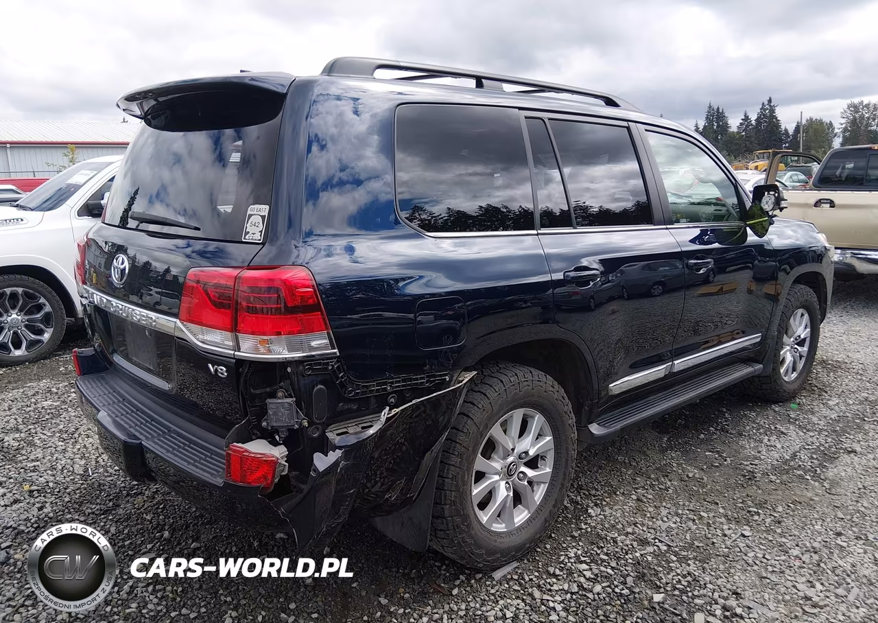 2017 Toyota Land Cruiser V8 VIN:JTMCY7AJ2H4058377 - 4