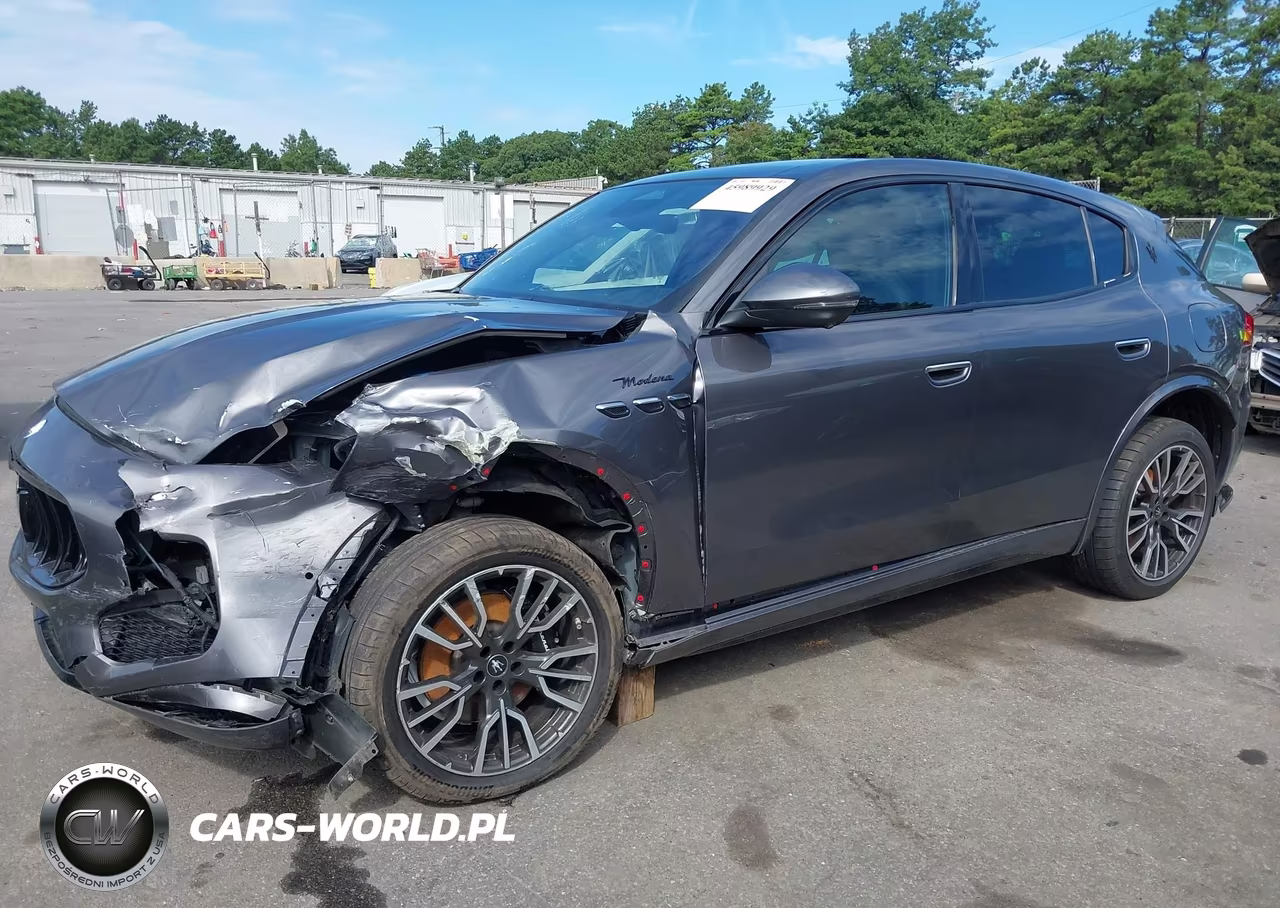 2023 Maserati Grecale Modena VIN:ZN682AVM0P7422431 - 6