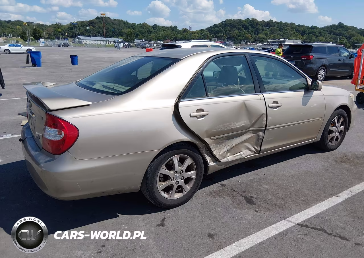 2005 Toyota Camry Xle V6 VIN:4T1BF30K95U091632 - 4