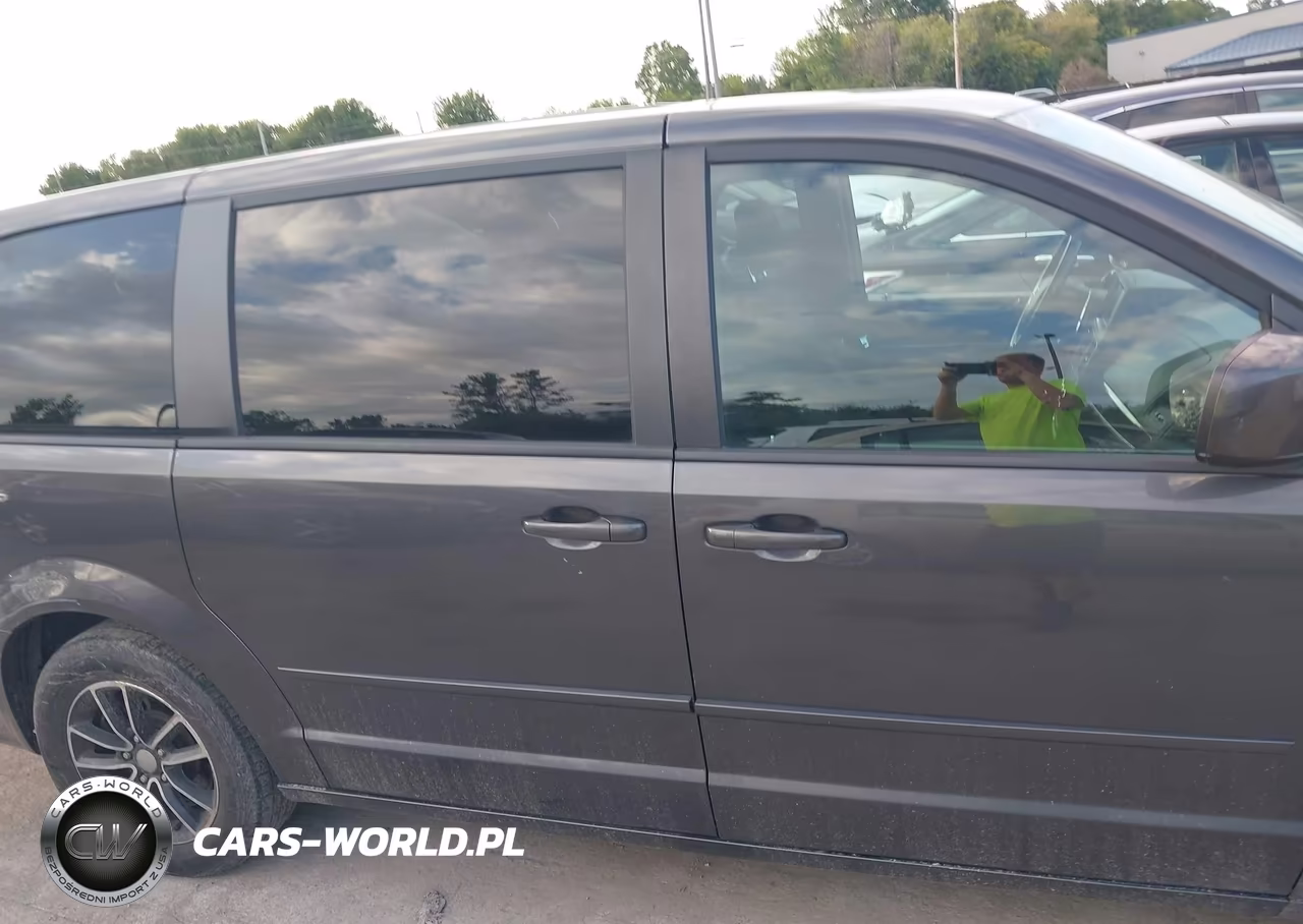 2017 Dodge Grand Caravan Se Plus VIN:2C4RDGBG9HR849222 - 13