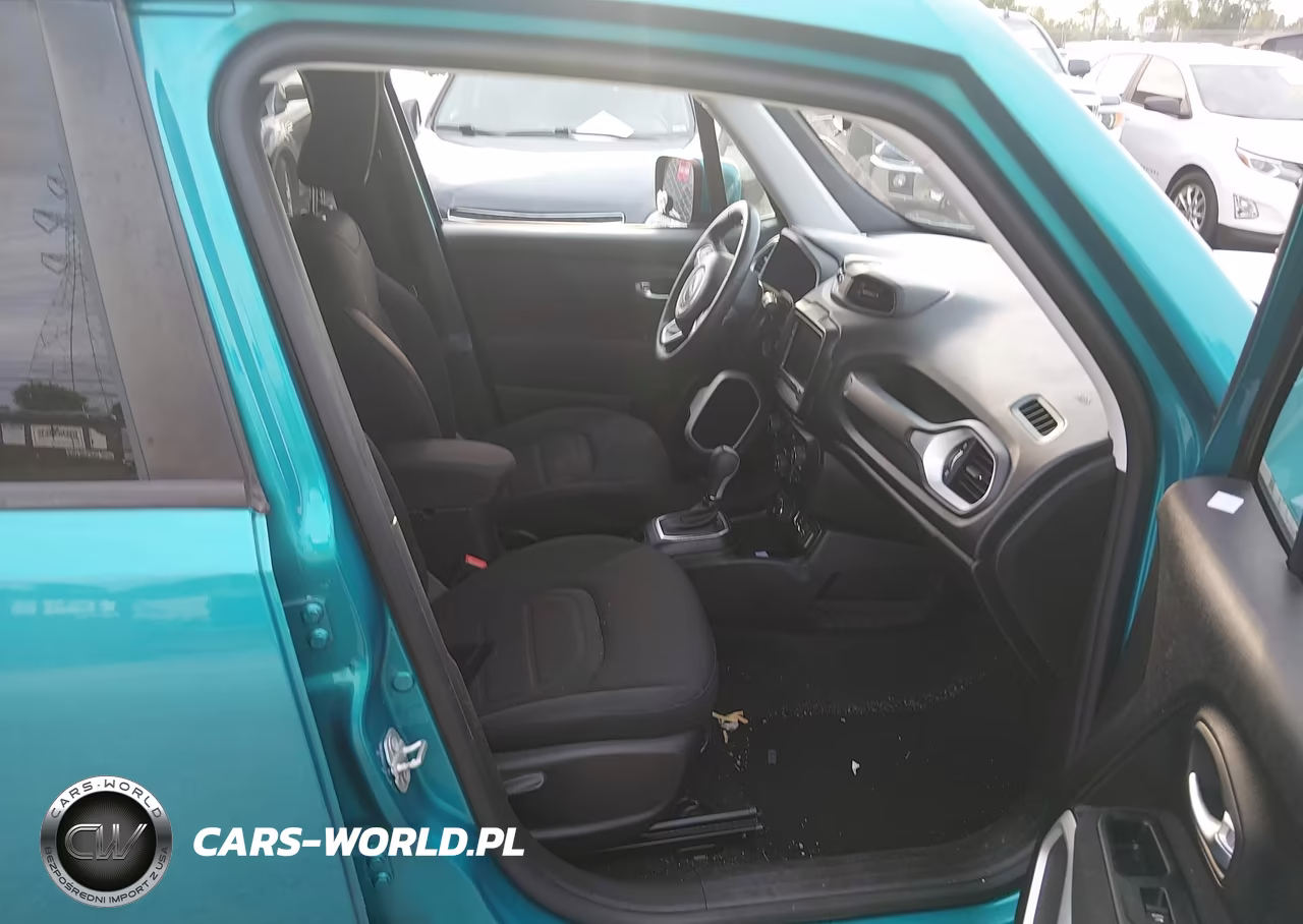 2020 Jeep Renegade Latitude 4X4 VIN:ZACNJBBB1LPL31761 - 5